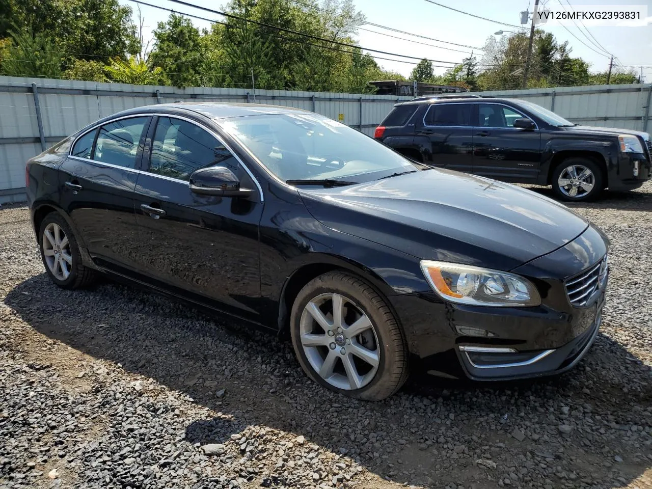 2016 Volvo S60 Premier VIN: YV126MFKXG2393831 Lot: 70764544