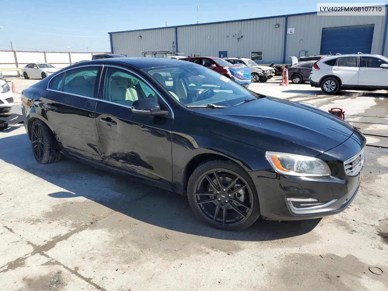 2016 Volvo S60 Platinum VIN: LYV402FMXGB107710 Lot: 77533444