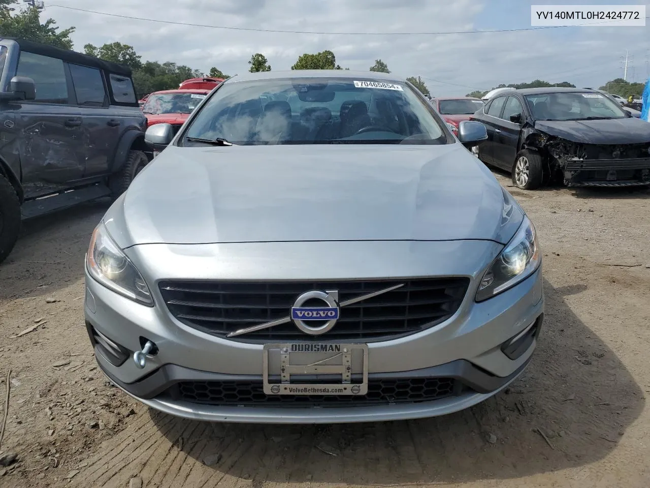 2017 Volvo S60 Dynamic VIN: YV140MTL0H2424772 Lot: 70465854