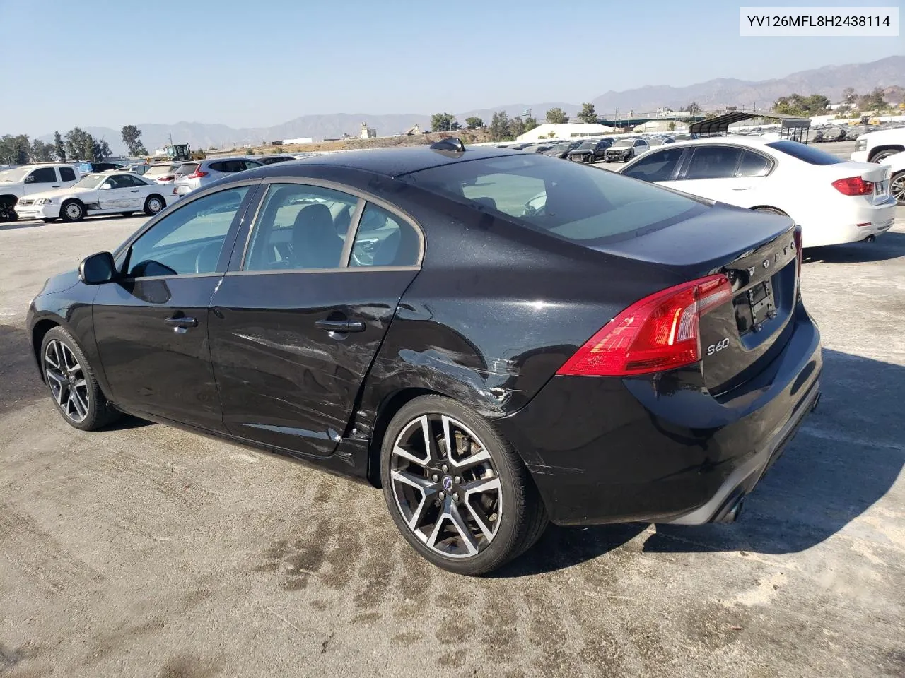 2017 Volvo S60 VIN: YV126MFL8H2438114 Lot: 72802264