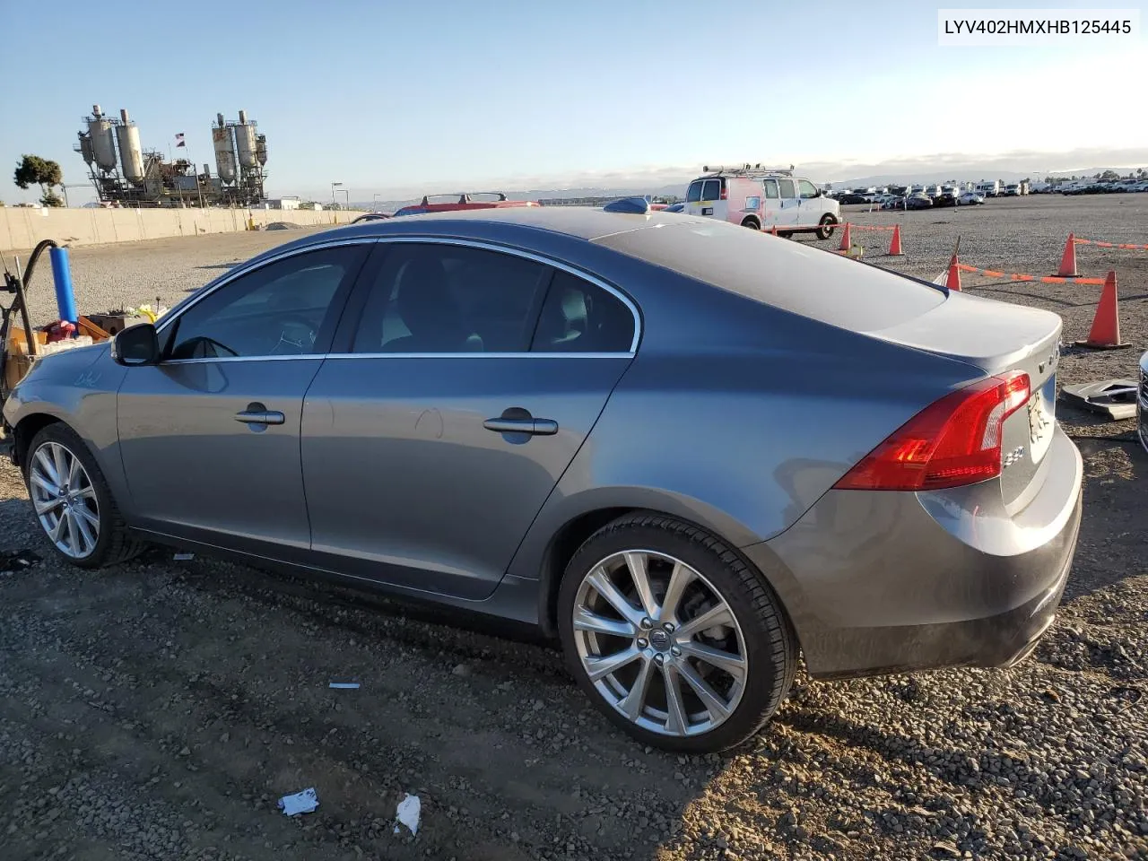 2017 Volvo S60 Platinum VIN: LYV402HMXHB125445 Lot: 75838194