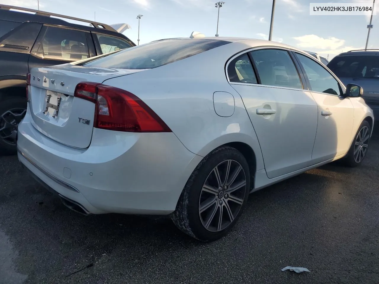 LYV402HK3JB176984 2018 Volvo S60 Premier