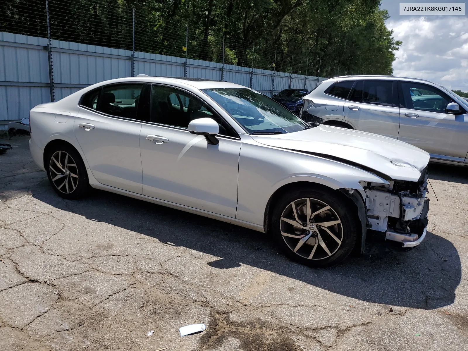 7JRA22TK8KG017146 2019 Volvo S60 T6 Momentum