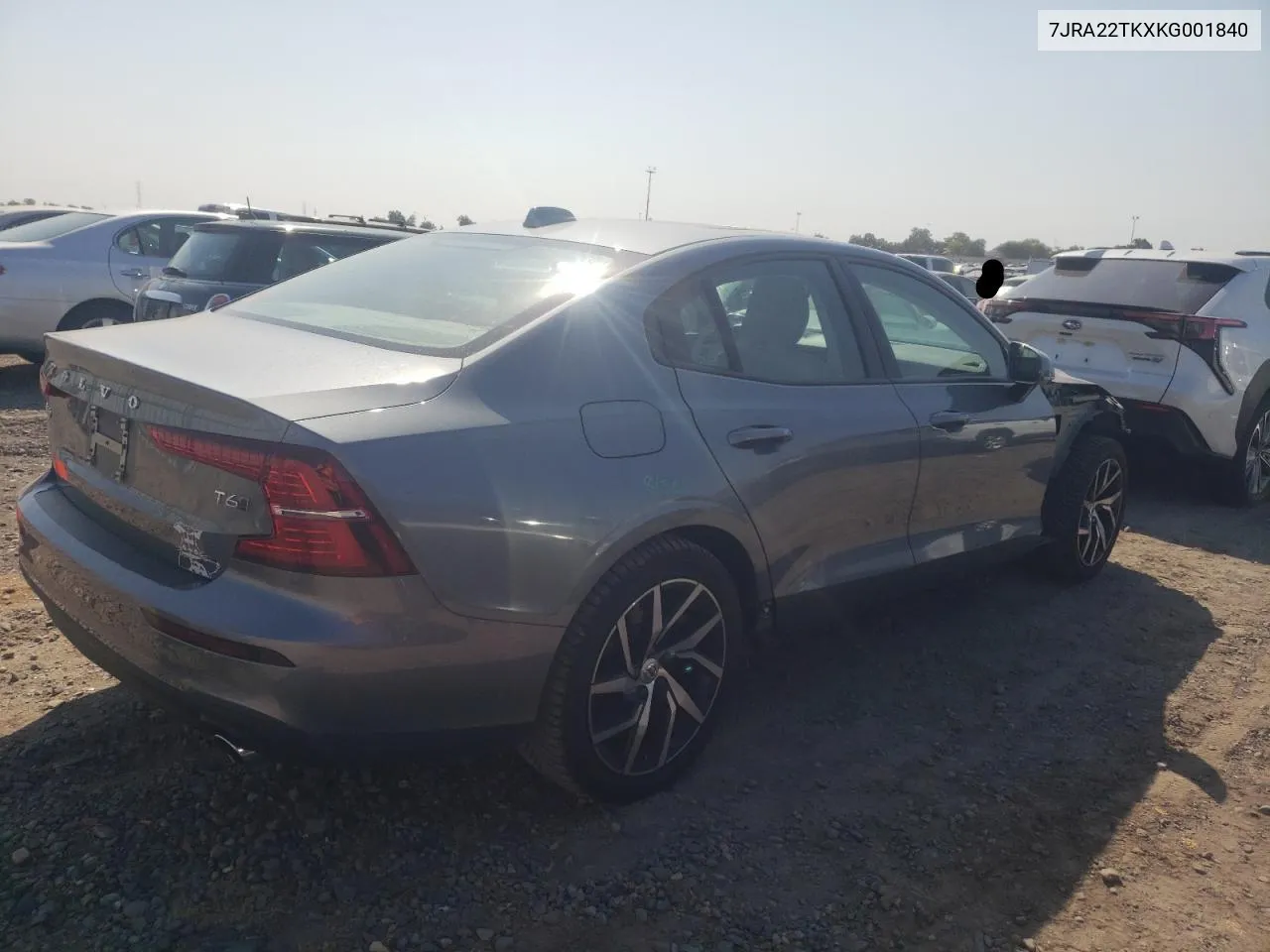 7JRA22TKXKG001840 2019 Volvo S60 T6 Momentum