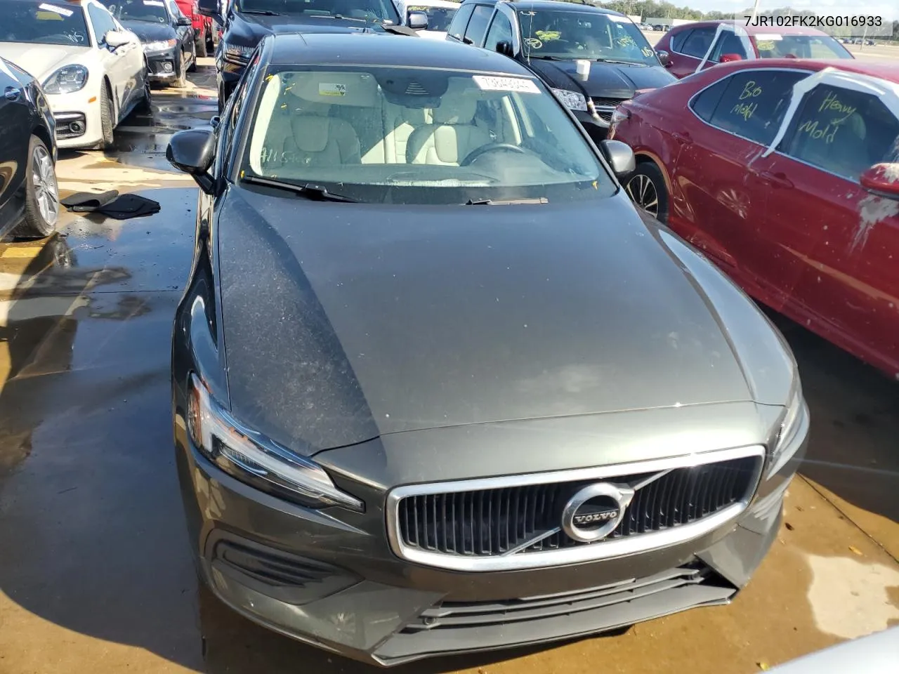 7JR102FK2KG016933 2019 Volvo S60 T5 Momentum