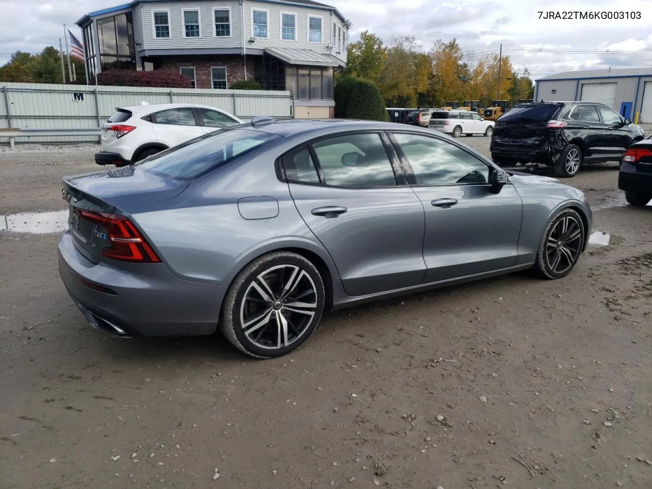 2019 Volvo S60 T6 R-Design VIN: 7JRA22TM6KG003103 Lot: 76155204