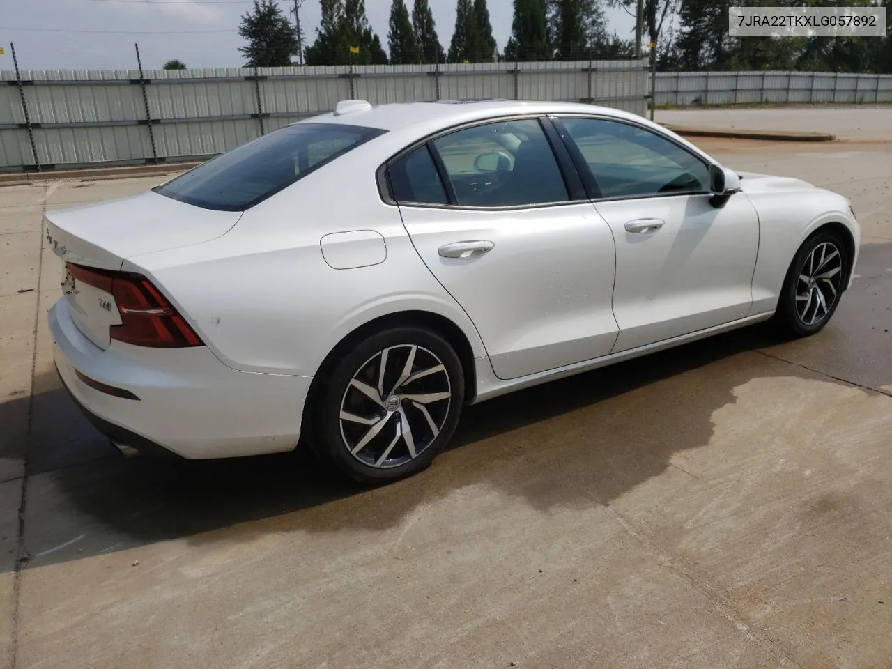 7JRA22TKXLG057892 2020 Volvo S60 T6 Momentum