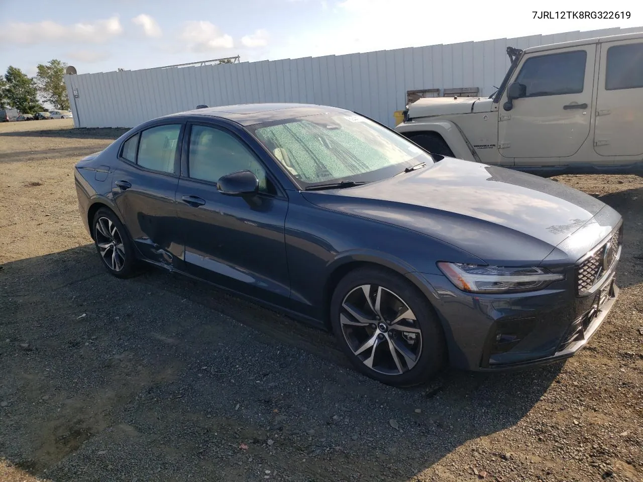 7JRL12TK8RG322619 2024 Volvo S60 Core