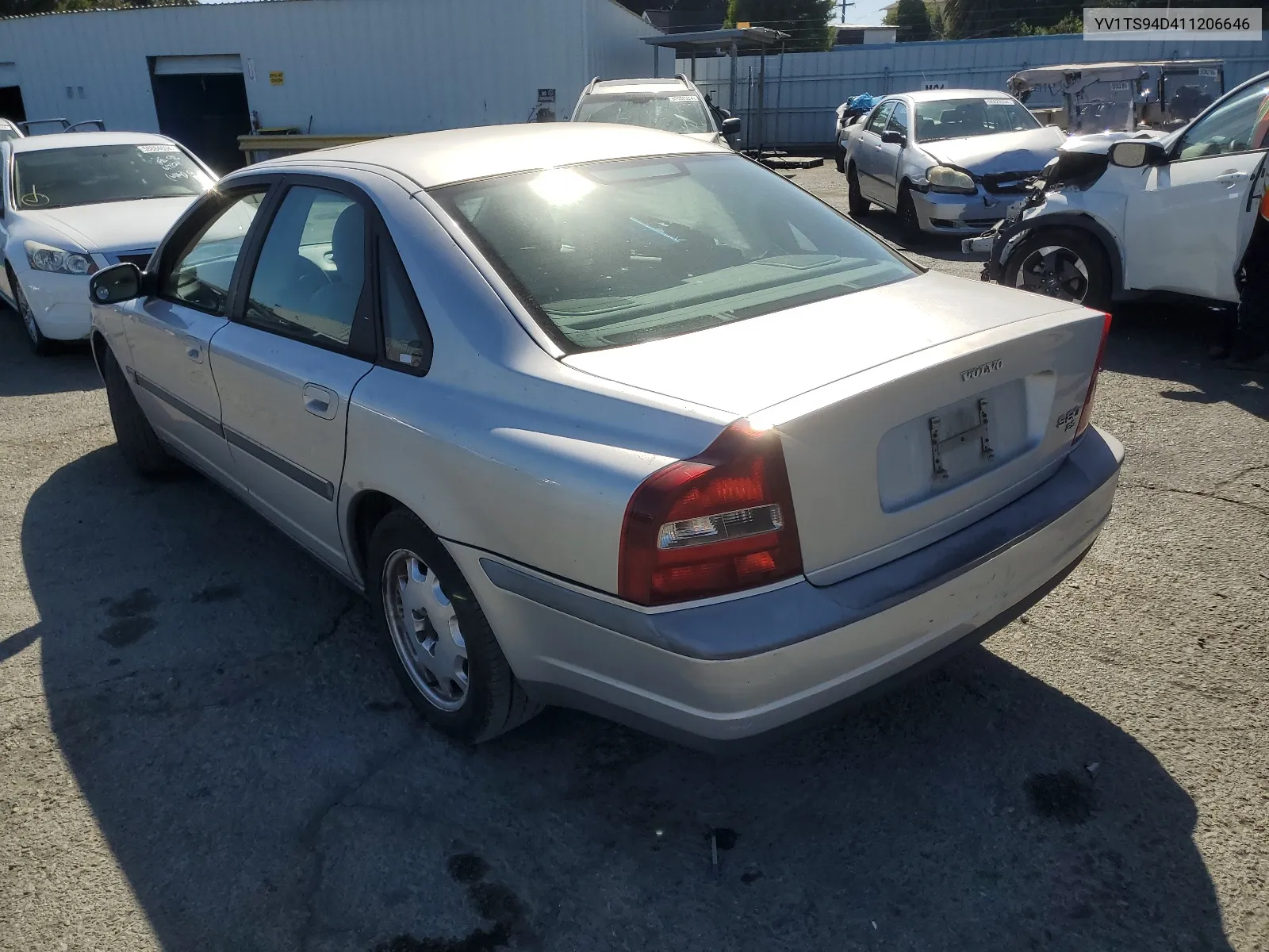 YV1TS94D411206646 2001 Volvo S80