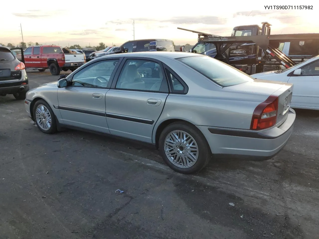 2001 Volvo S80 T6 Exectuvie VIN: YV1TS90D711157982 Lot: 70136004