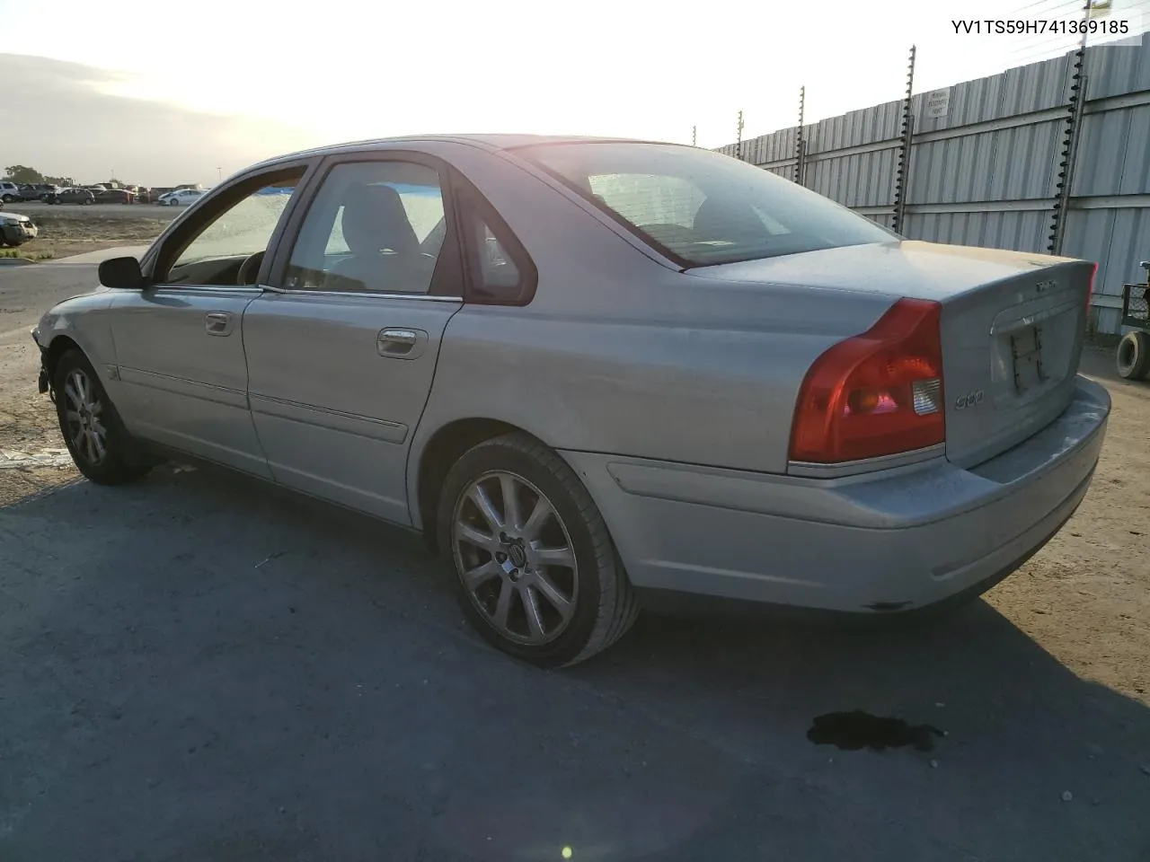 YV1TS59H741369185 2004 Volvo S80 2.5T