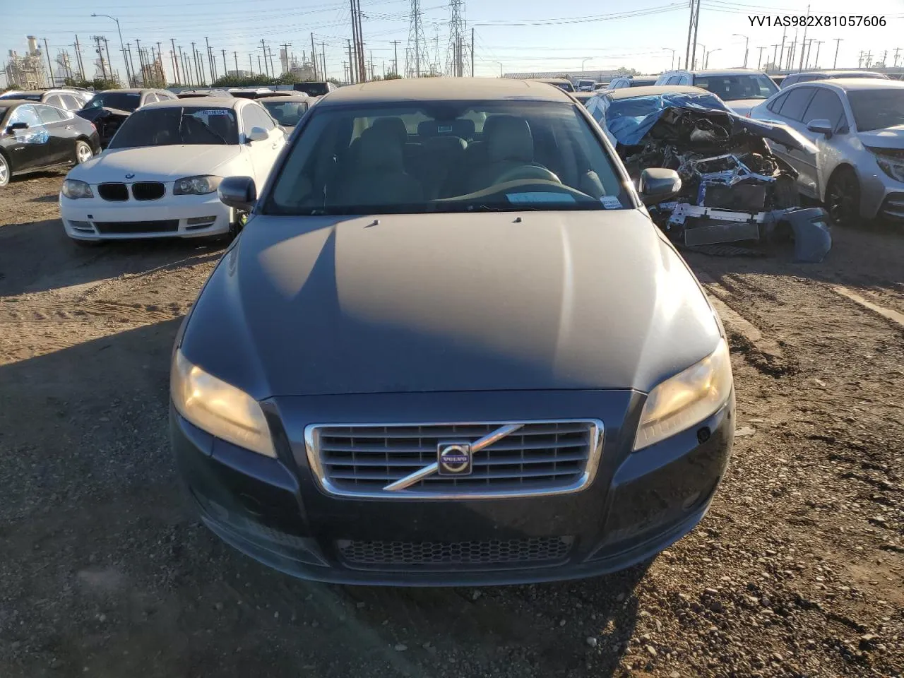 2008 Volvo S80 3.2 VIN: YV1AS982X81057606 Lot: 80963944