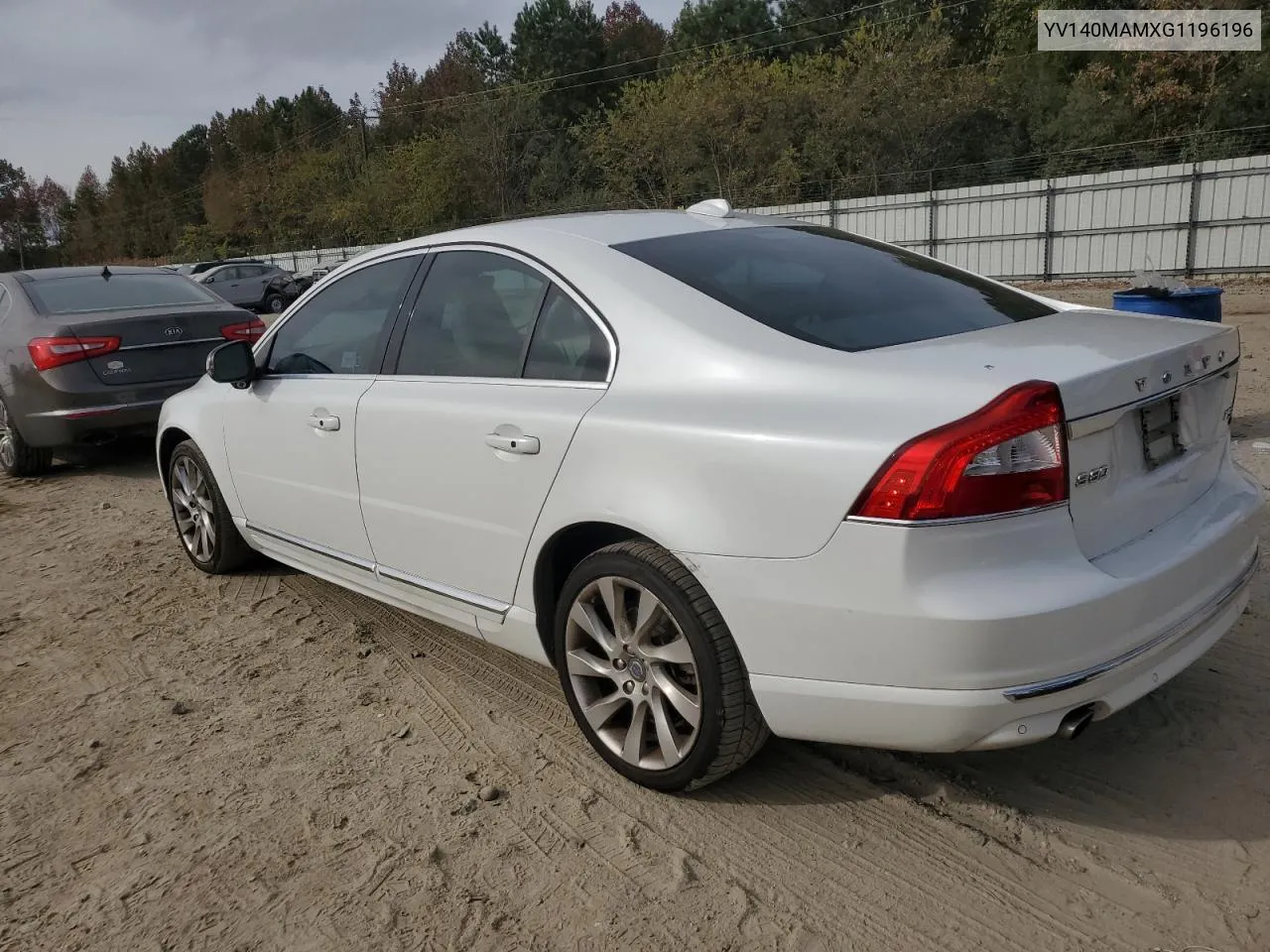 2016 Volvo S80 Platinum VIN: YV140MAMXG1196196 Lot: 78904184