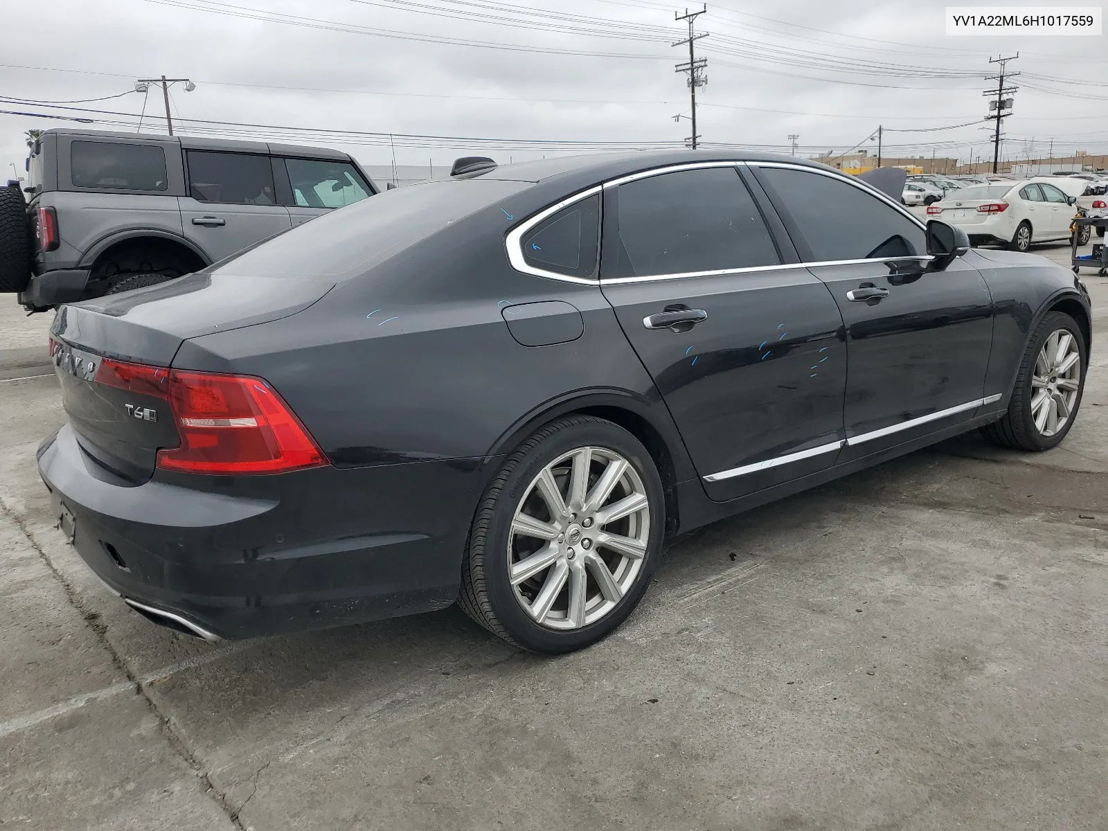 YV1A22ML6H1017559 2017 Volvo S90 T6 Inscription