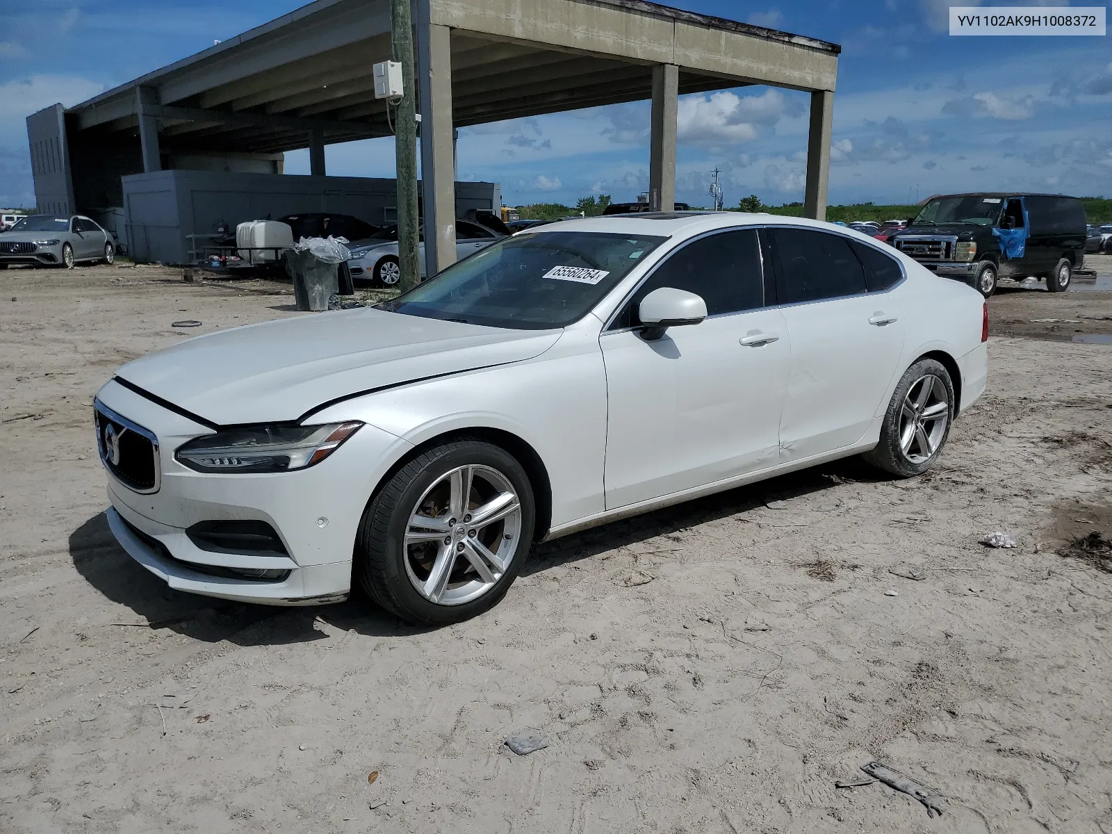 YV1102AK9H1008372 2017 Volvo S90 T5 Momentum