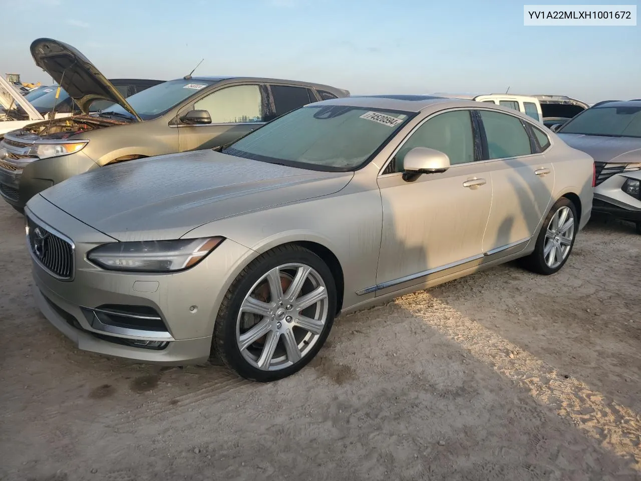 YV1A22MLXH1001672 2017 Volvo S90 T6 Inscription