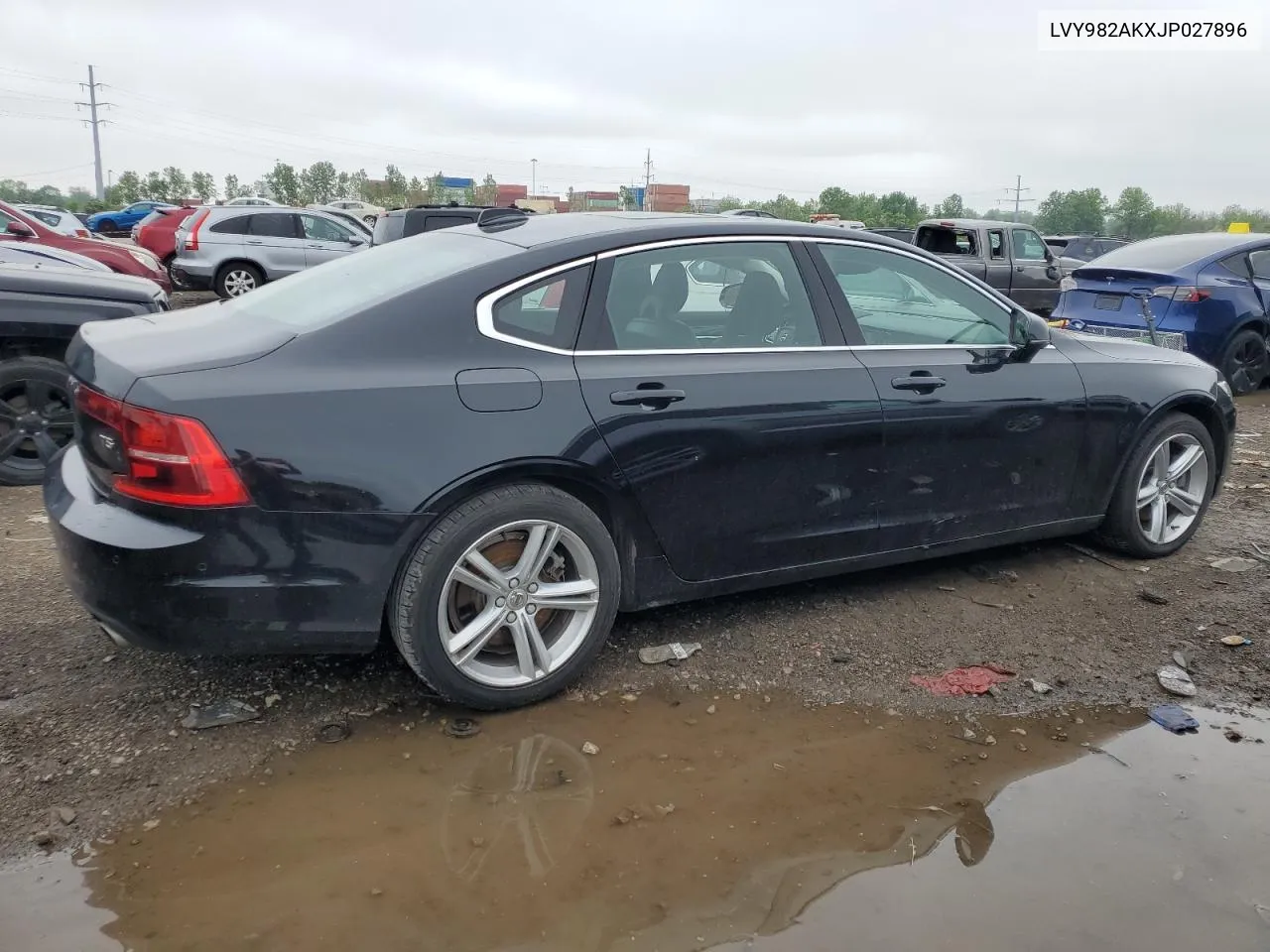 LVY982AKXJP027896 2018 Volvo S90 T5 Momentum