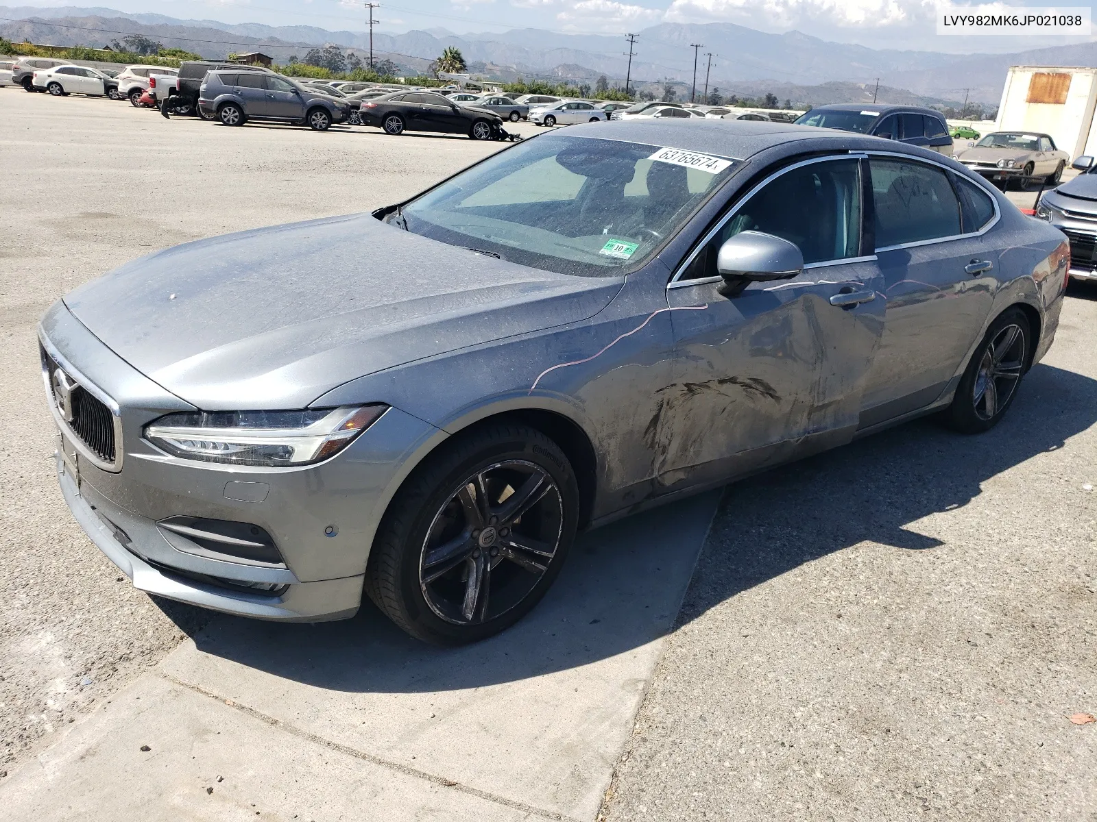 LVY982MK6JP021038 2018 Volvo S90 T5 Momentum