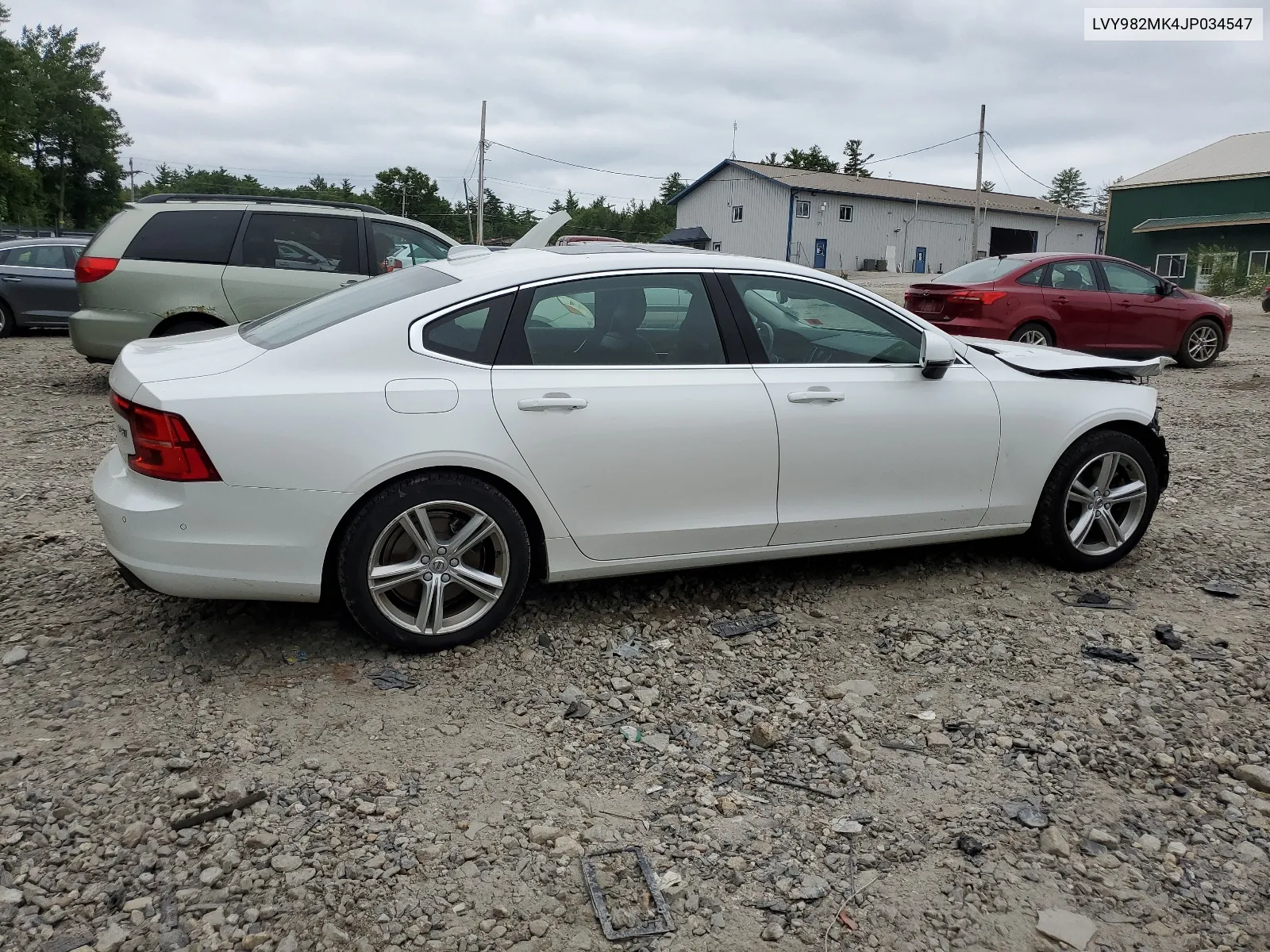 LVY982MK4JP034547 2018 Volvo S90 T5 Momentum