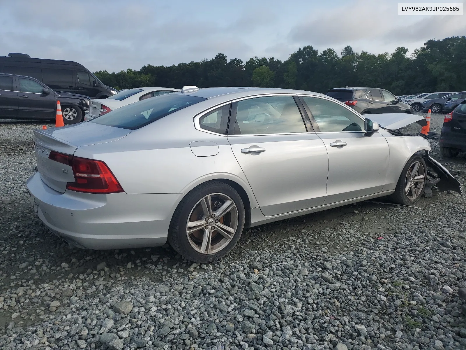 2018 Volvo S90 T5 Momentum VIN: LVY982AK9JP025685 Lot: 65820734