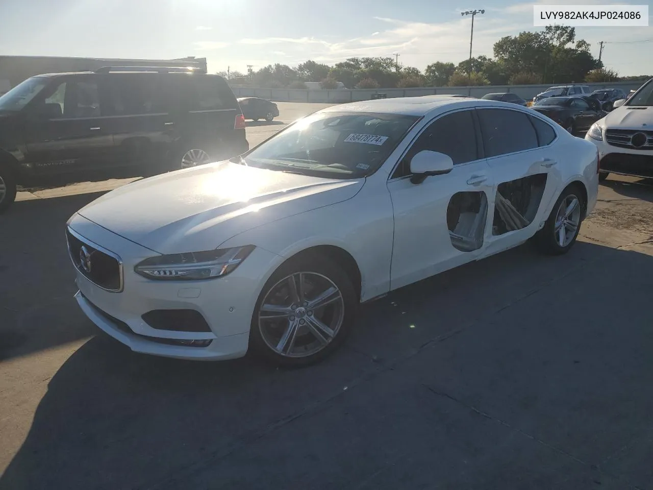 LVY982AK4JP024086 2018 Volvo S90 T5 Momentum