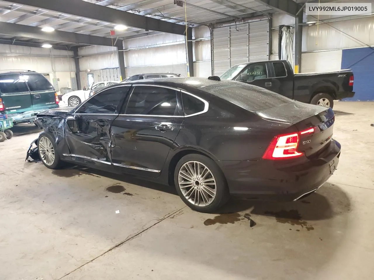 LVY992ML6JP019005 2018 Volvo S90 T6 Inscription