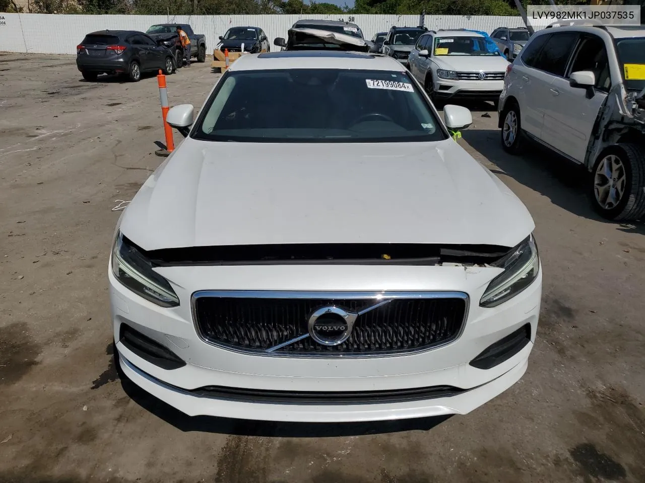 2018 Volvo S90 T5 Momentum VIN: LVY982MK1JP037535 Lot: 72199084