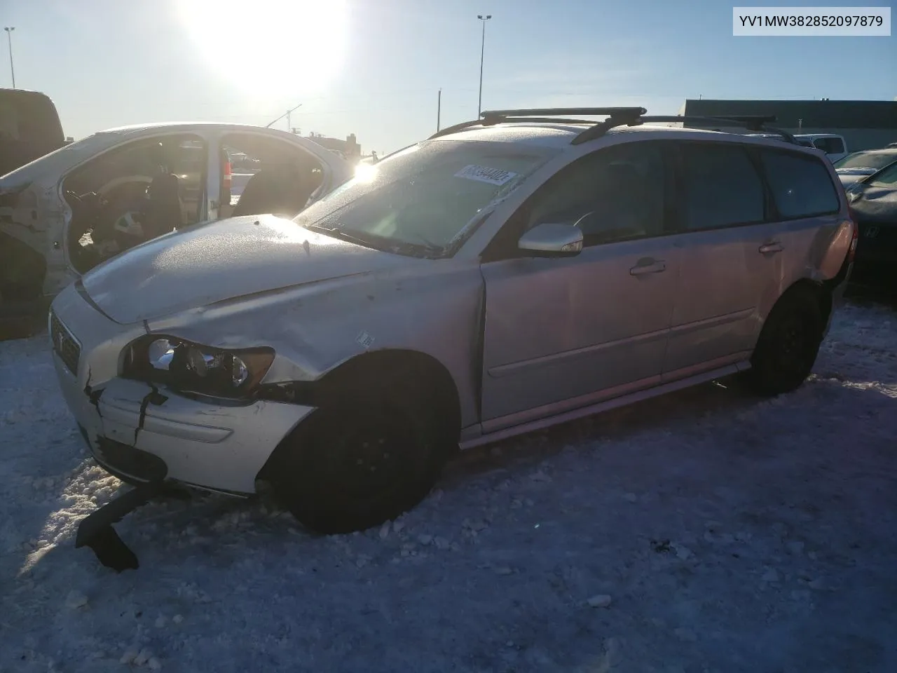 2005 Volvo V50 2.4I VIN: YV1MW382852097879 Lot: 68394402