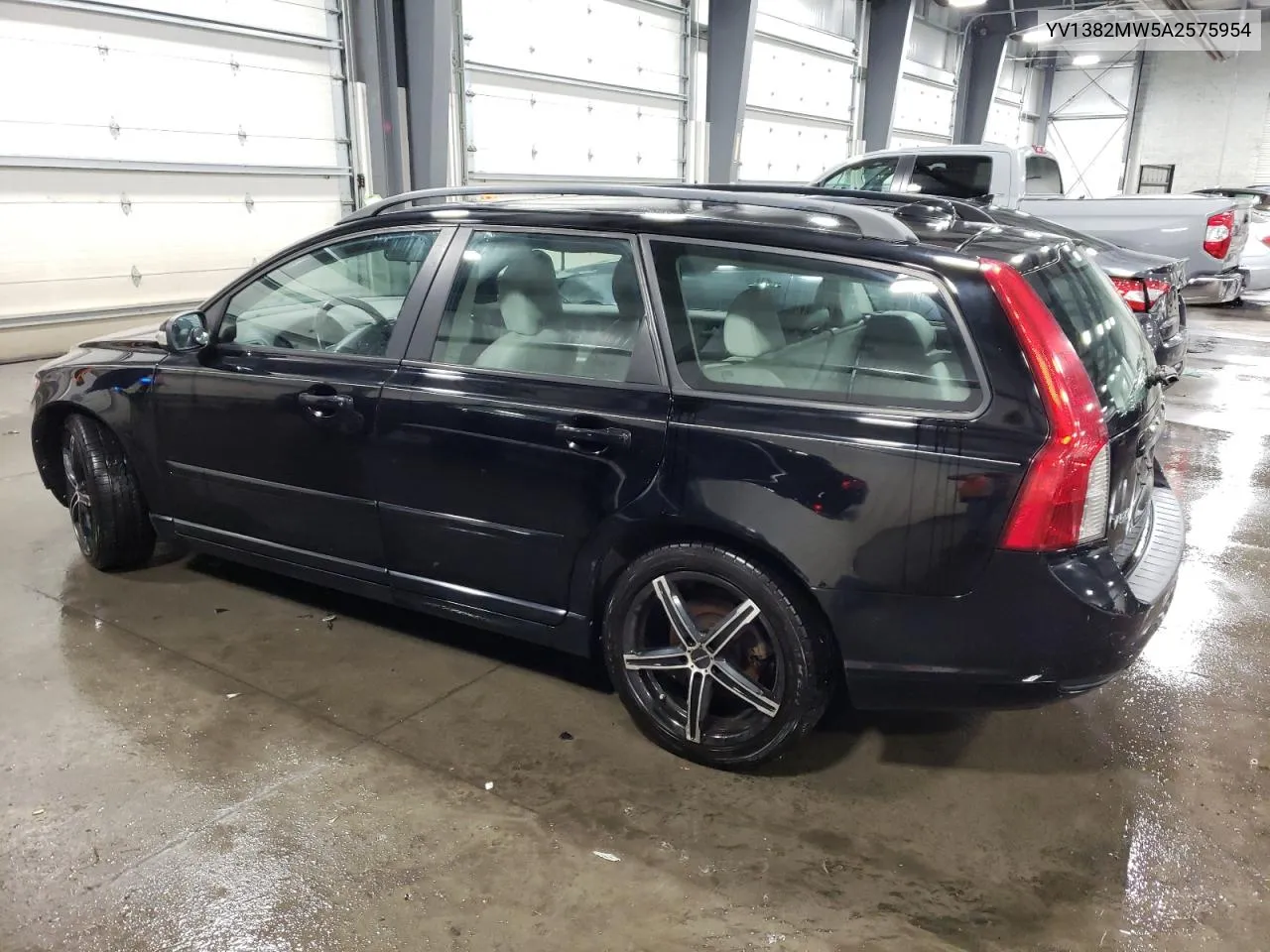 YV1382MW5A2575954 2010 Volvo V50 2.4I