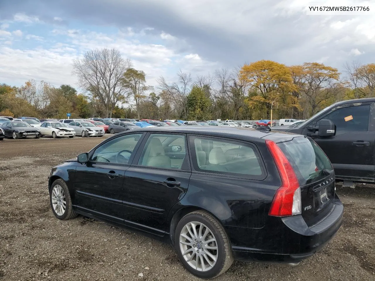 YV1672MW5B2617766 2011 Volvo V50 T5