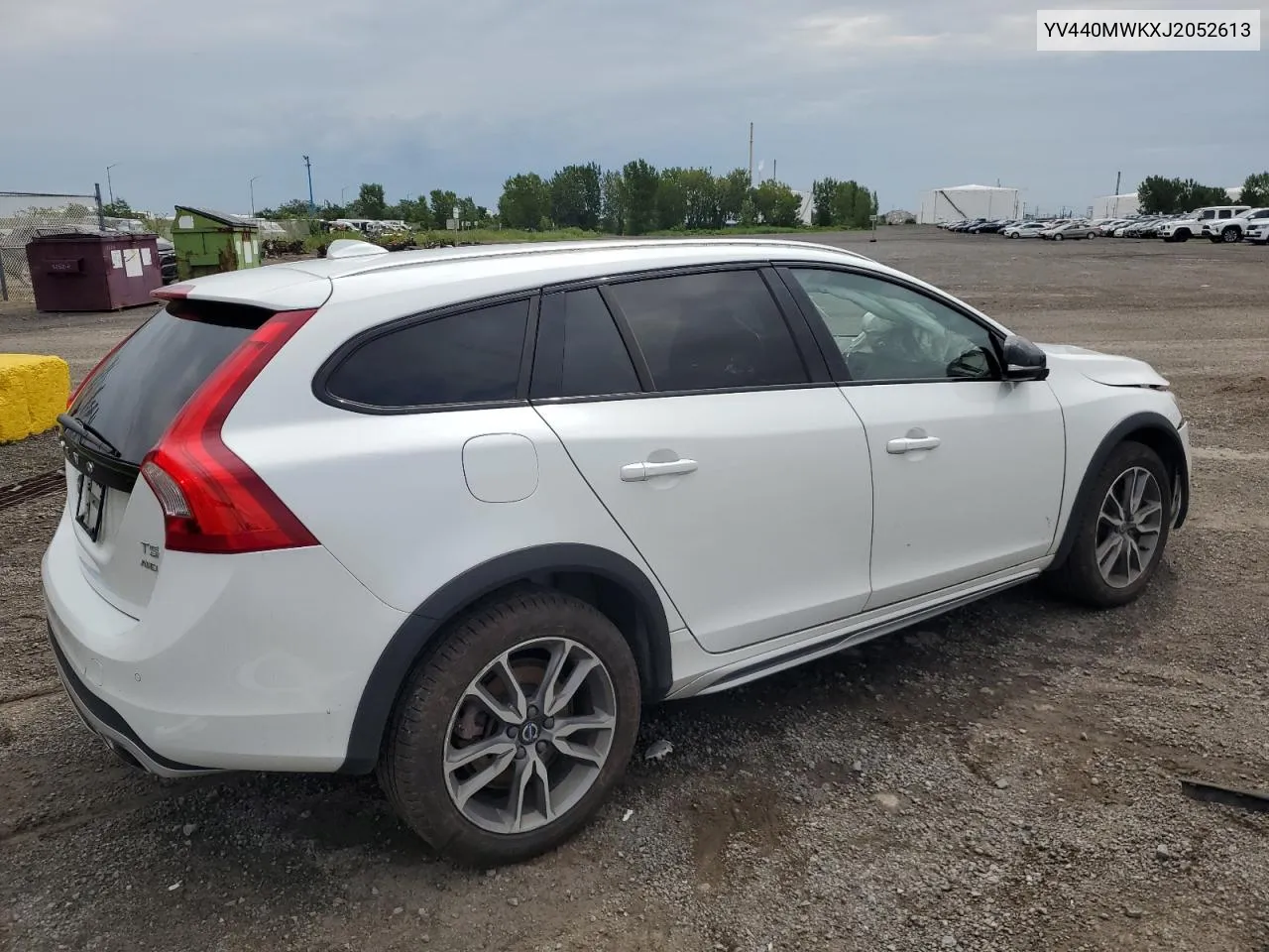 2018 Volvo V60 Cross Country Premier VIN: YV440MWKXJ2052613 Lot: 65699544