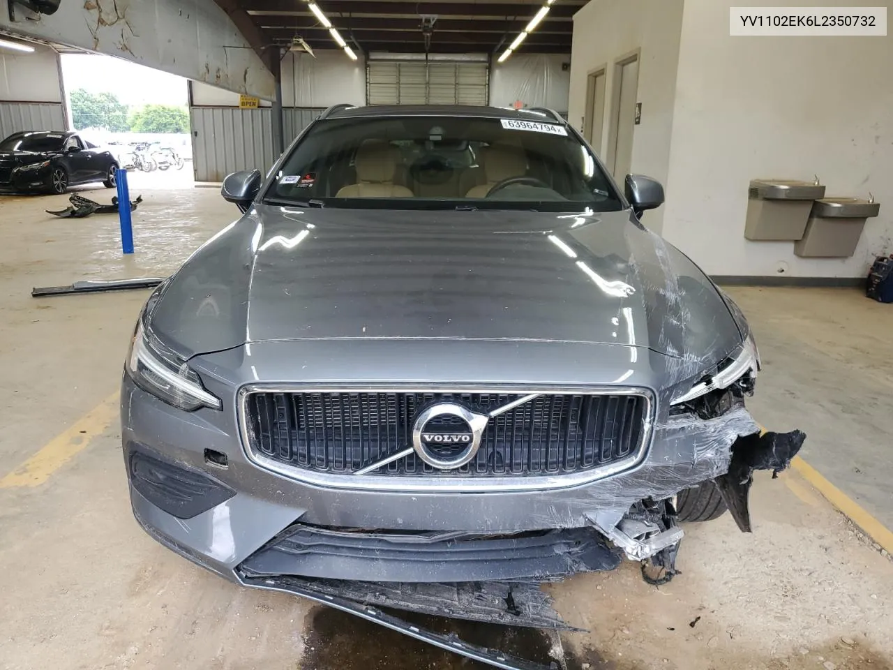 YV1102EK6L2350732 2020 Volvo V60 T5 Momentum