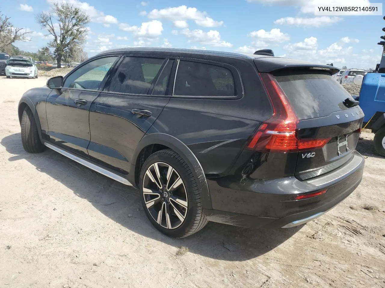 YV4L12WB5R2140591 2024 Volvo V60 Cross Country Ultimate