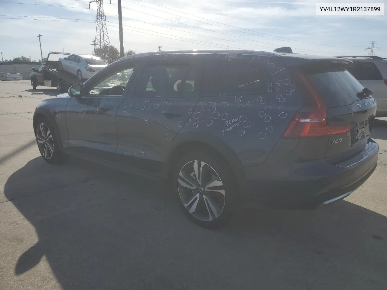 YV4L12WY1R2137899 2024 Volvo V60 Cross Country Plus