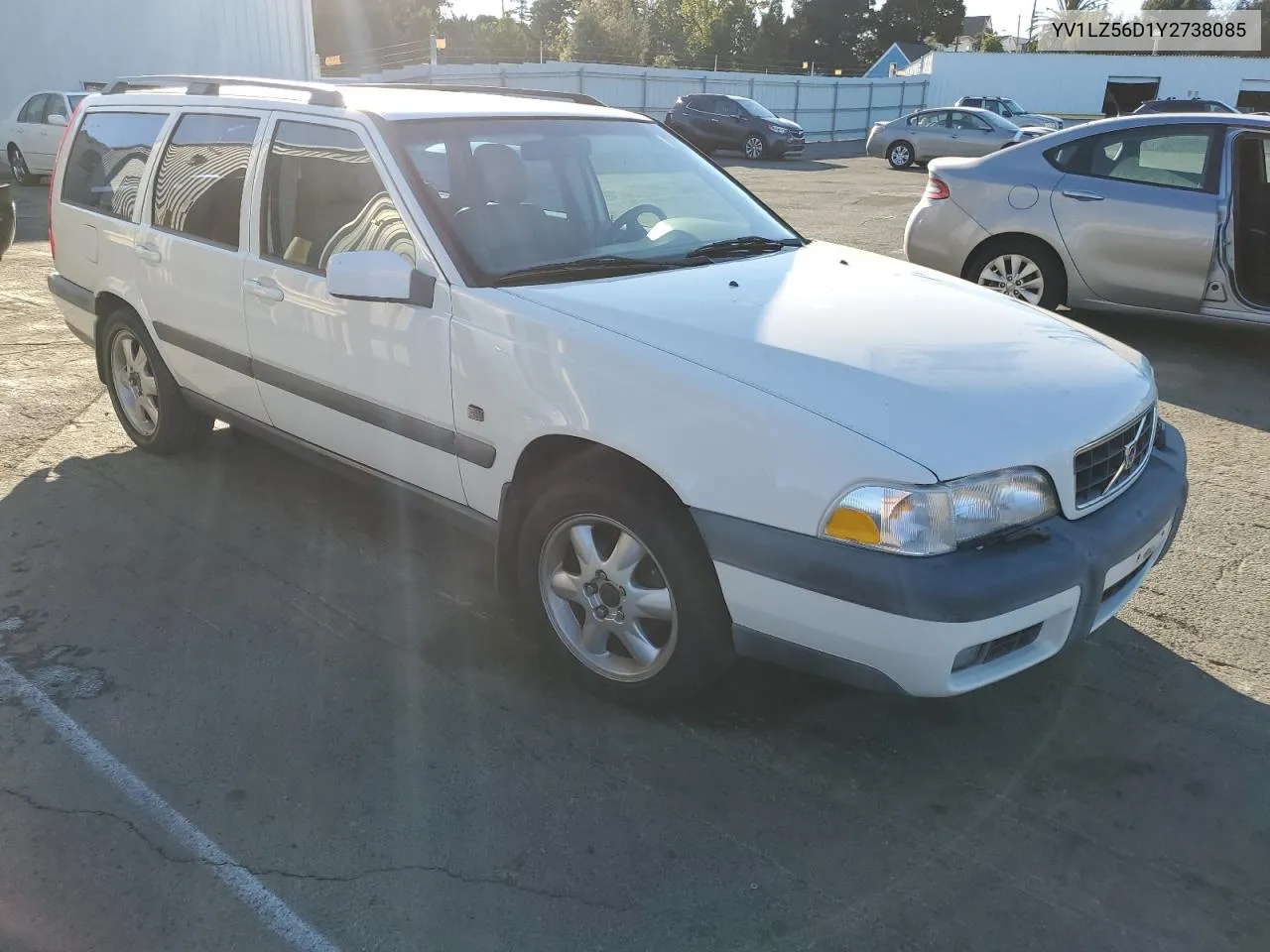 YV1LZ56D1Y2738085 2000 Volvo V70 Xc