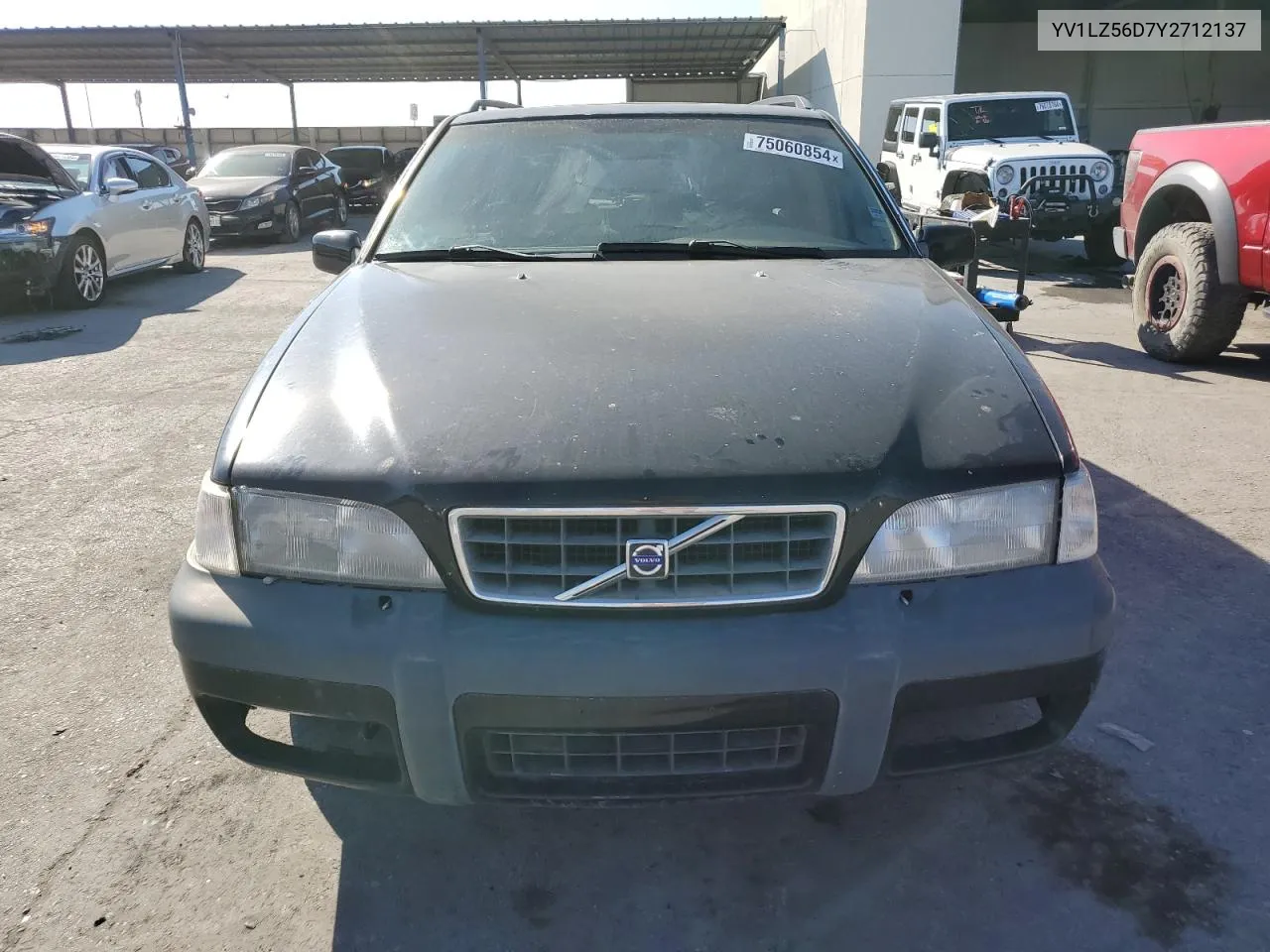 2000 Volvo V70 Xc VIN: YV1LZ56D7Y2712137 Lot: 75060854