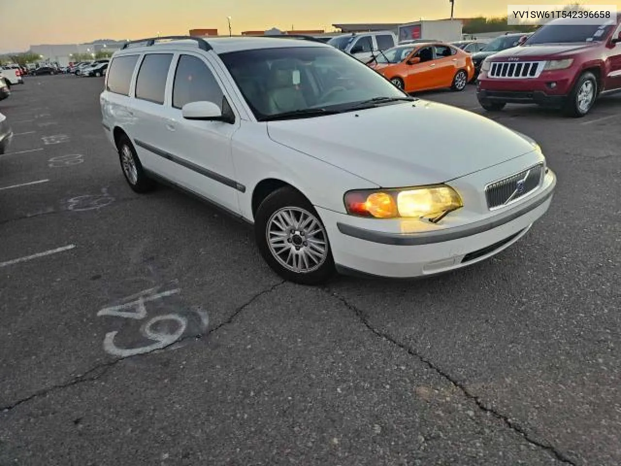 2004 Volvo V70 VIN: YV1SW61T542396658 Lot: 73259174