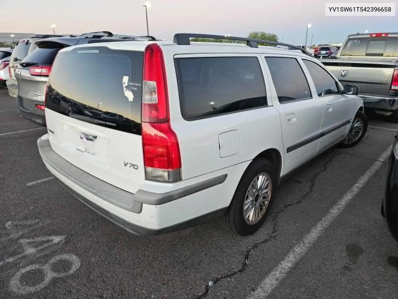 2004 Volvo V70 VIN: YV1SW61T542396658 Lot: 73259174