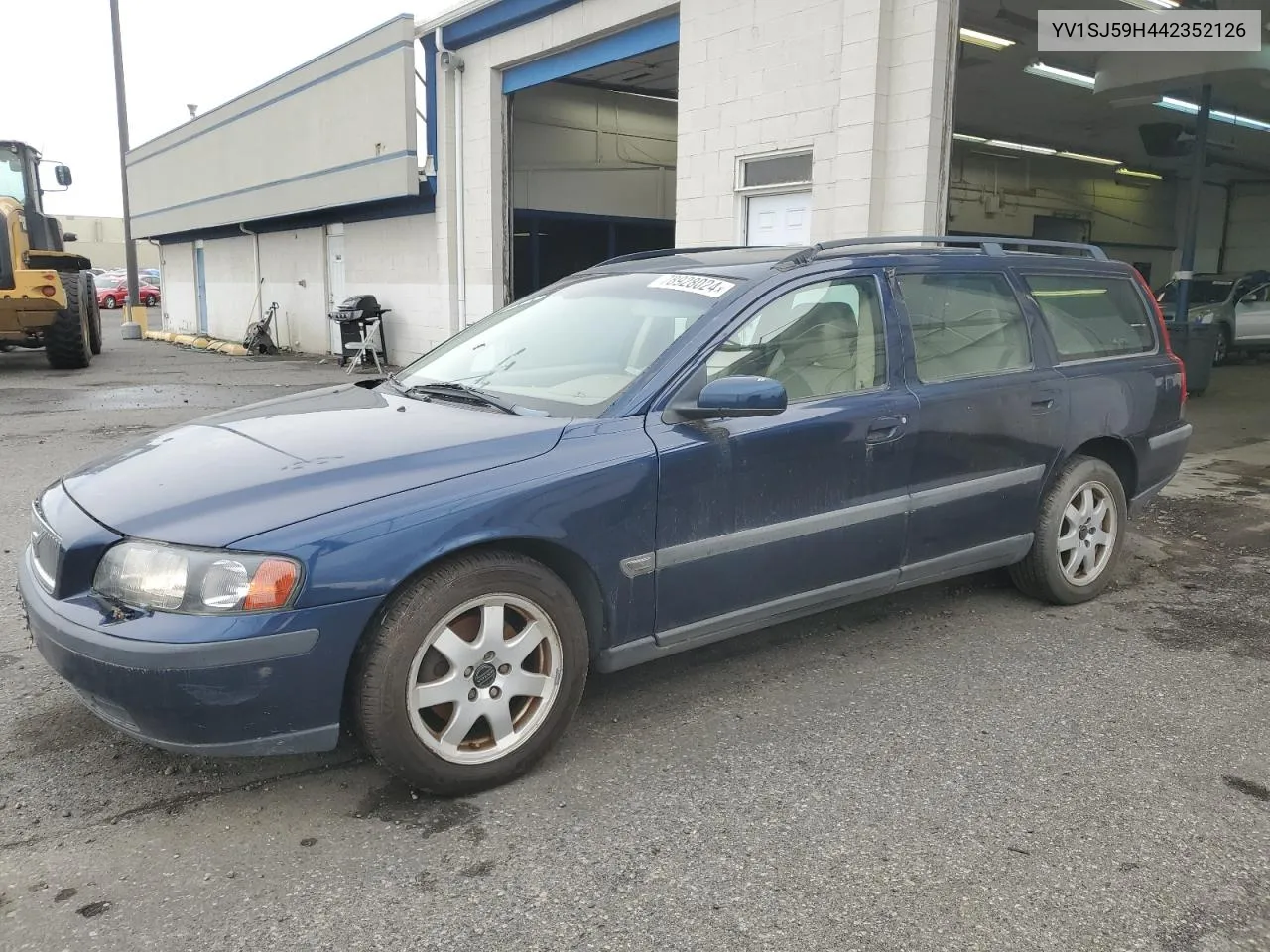 2004 Volvo V70 VIN: YV1SJ59H442352126 Lot: 78928024