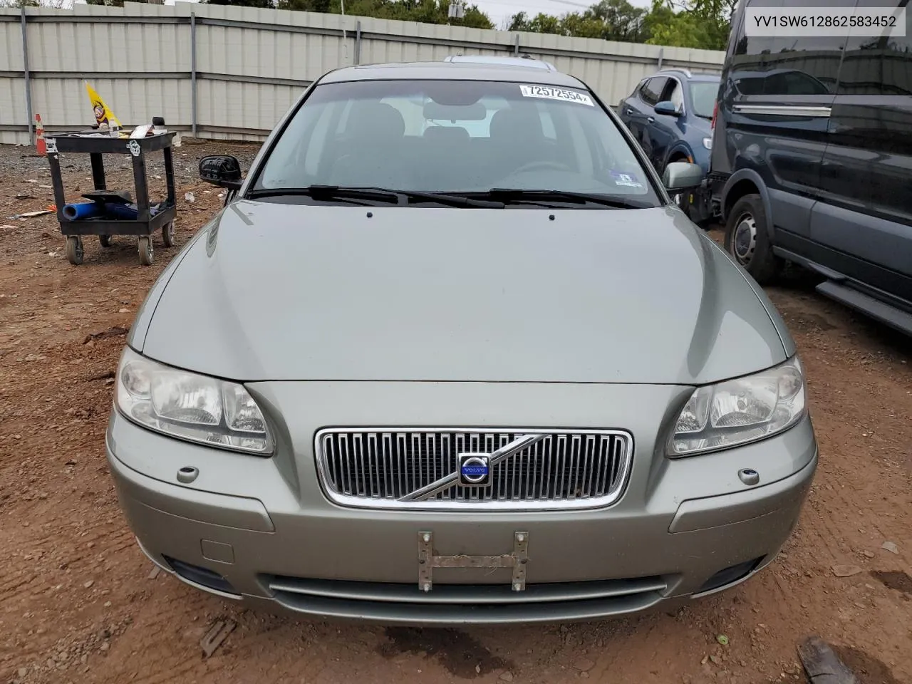 2006 Volvo V70 VIN: YV1SW612862583452 Lot: 72572554