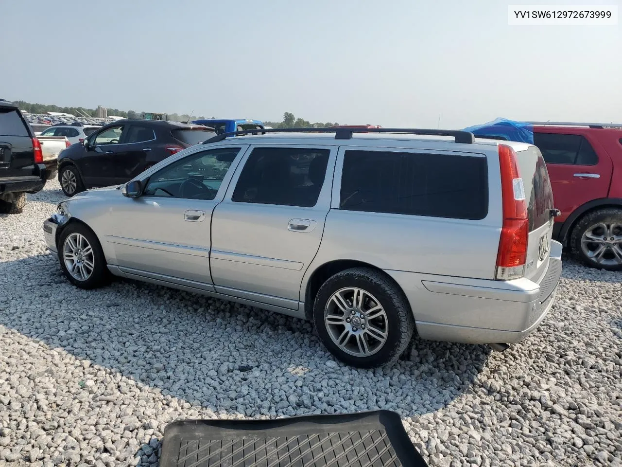 YV1SW612972673999 2007 Volvo V70