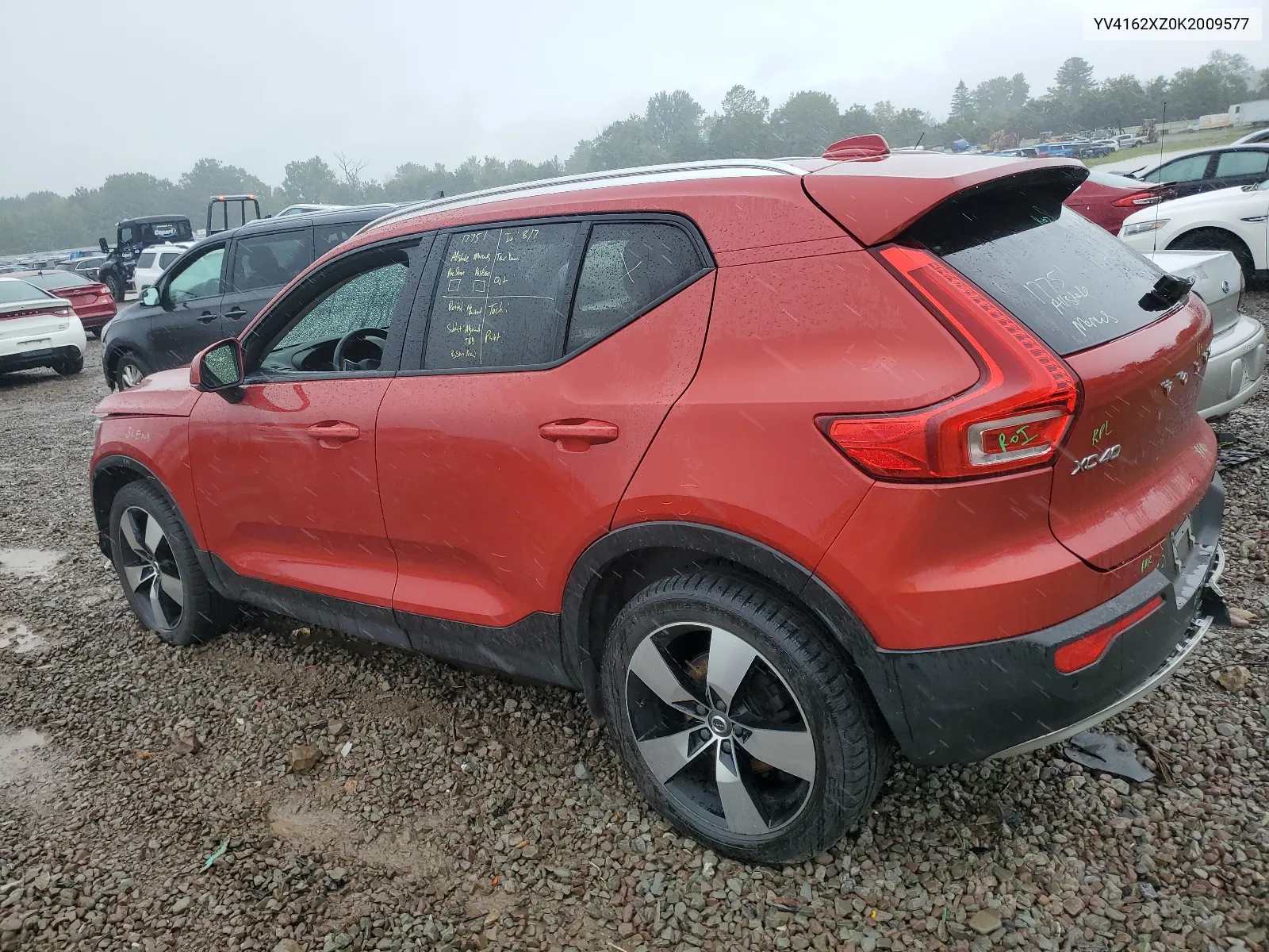 2019 Volvo Xc40 T5 Momentum VIN: YV4162XZ0K2009577 Lot: 67702314