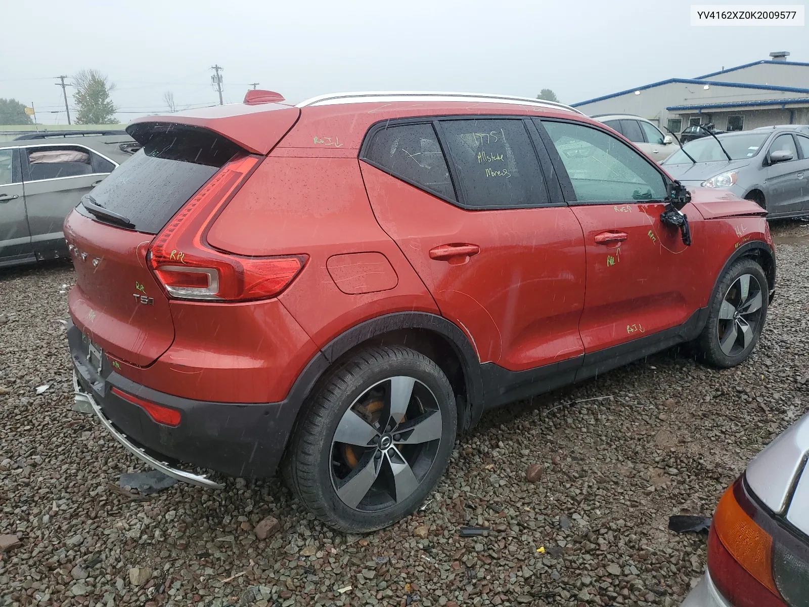 2019 Volvo Xc40 T5 Momentum VIN: YV4162XZ0K2009577 Lot: 67702314