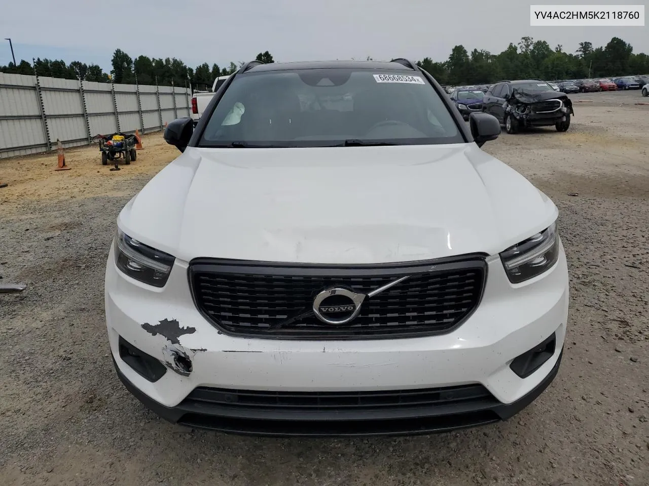 YV4AC2HM5K2118760 2019 Volvo Xc40 T4 R-Design