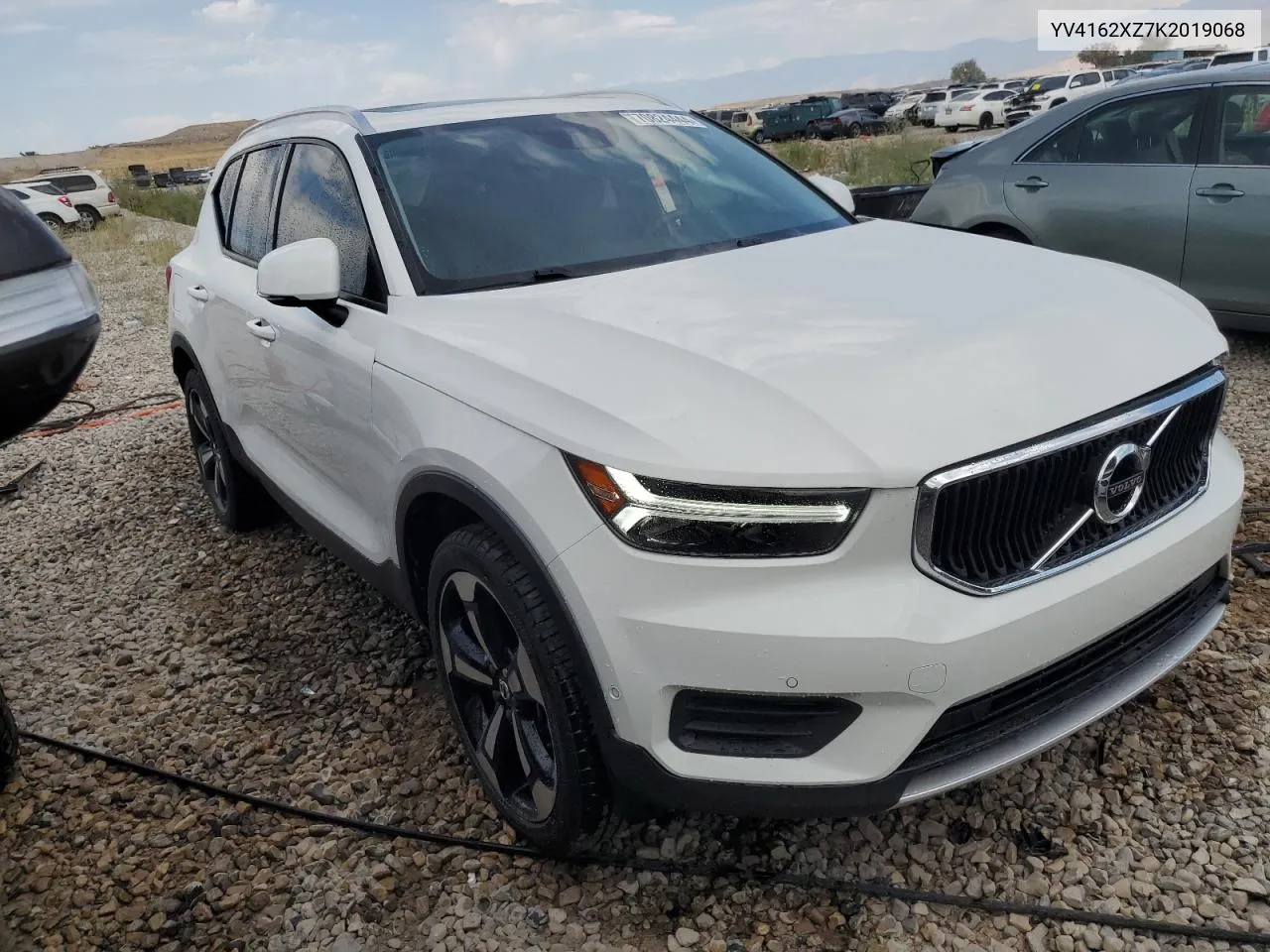 YV4162XZ7K2019068 2019 Volvo Xc40 T5 Momentum