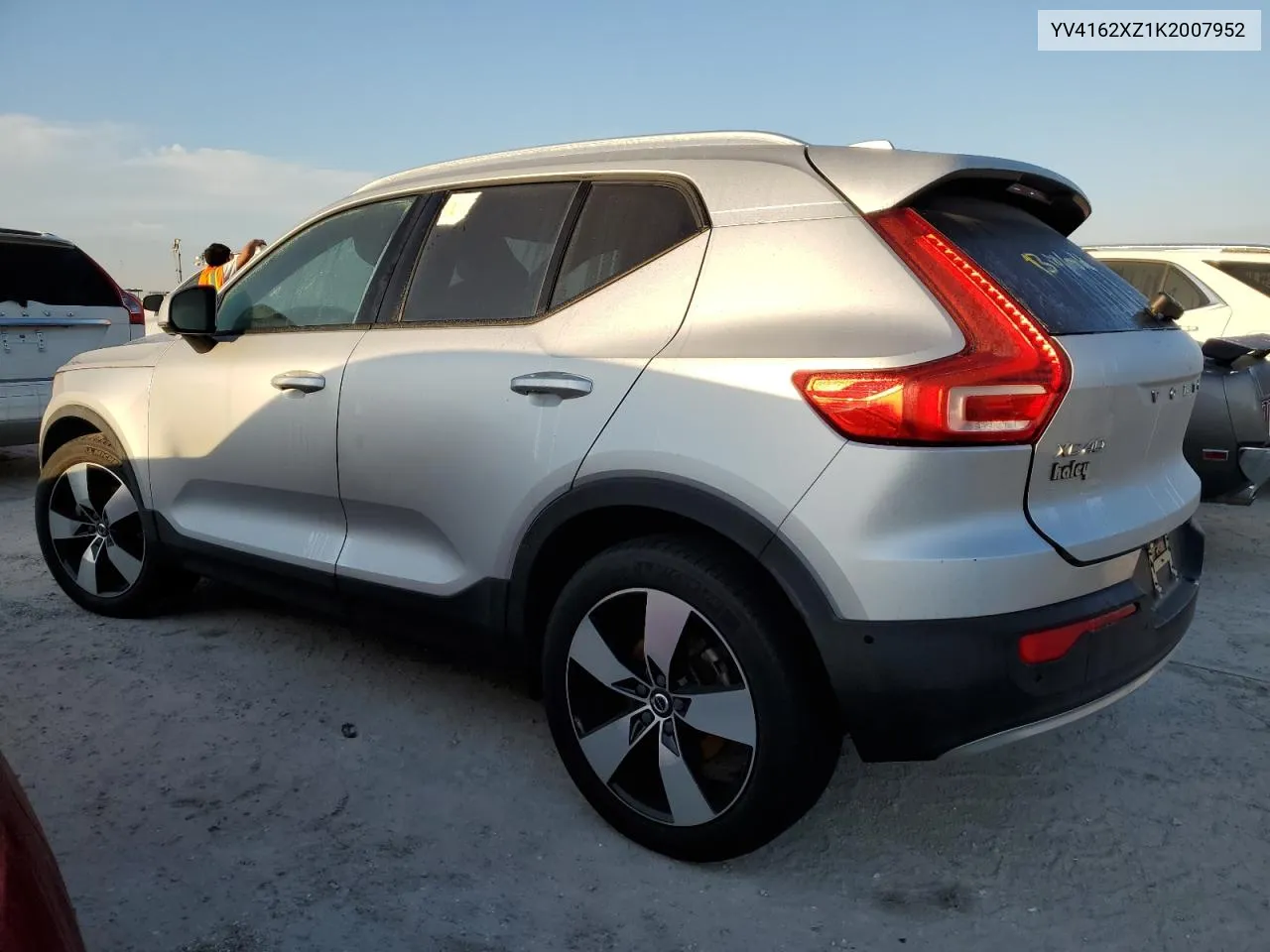 2019 Volvo Xc40 T5 Momentum VIN: YV4162XZ1K2007952 Lot: 75439924