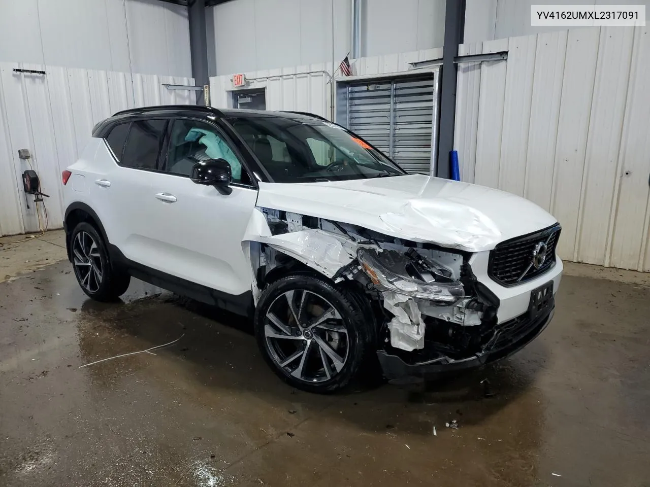 YV4162UMXL2317091 2020 Volvo Xc40 T5 R-Design