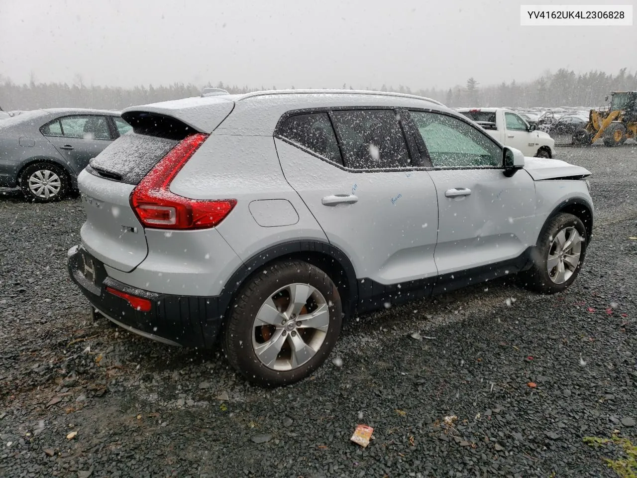 YV4162UK4L2306828 2020 Volvo Xc40 T5 Momentum