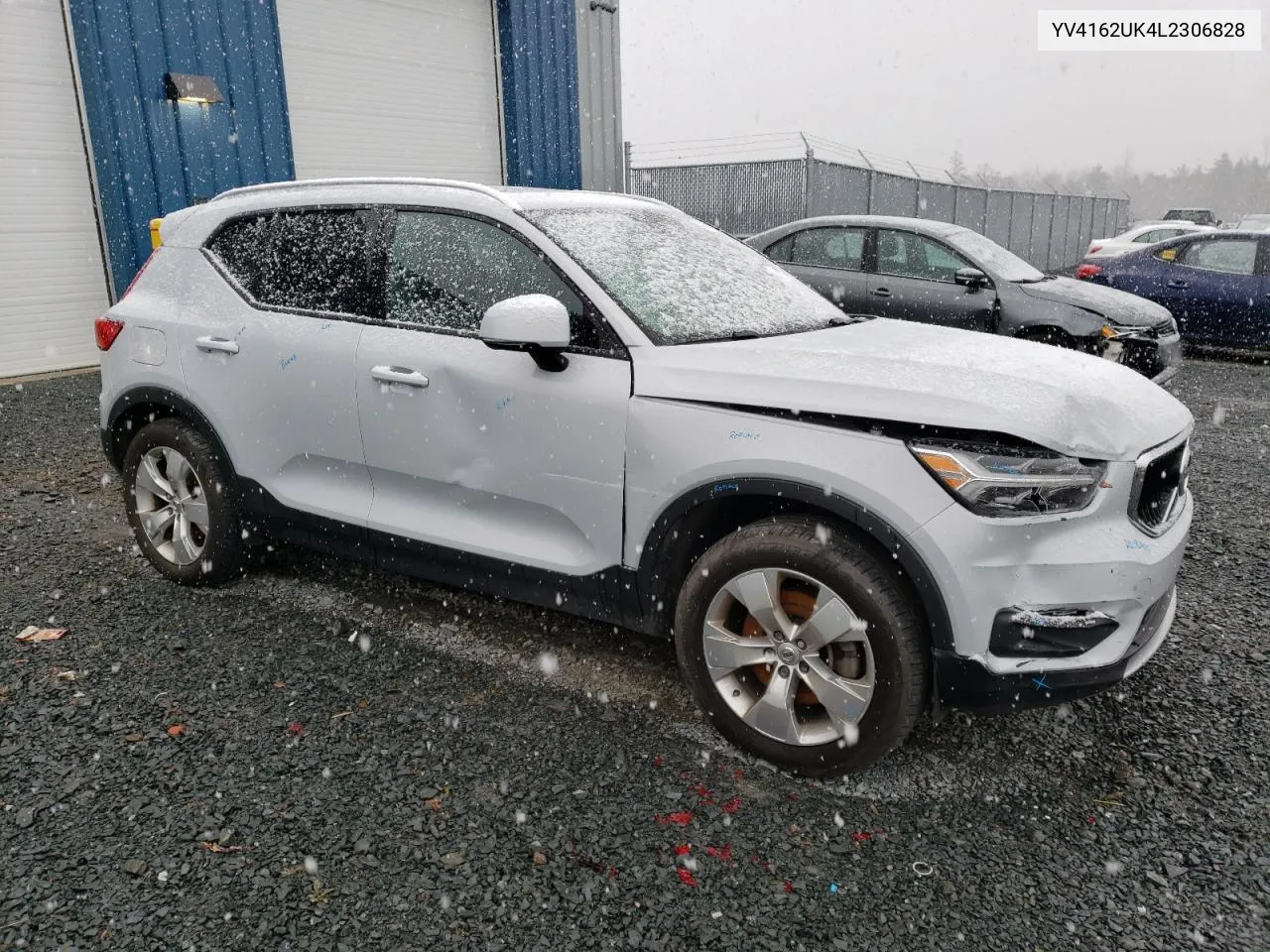 2020 Volvo Xc40 T5 Momentum VIN: YV4162UK4L2306828 Lot: 74316193