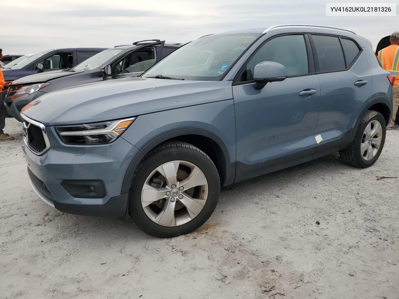 2020 Volvo Xc40 T5 Momentum VIN: YV4162UK0L2181326 Lot: 74682704